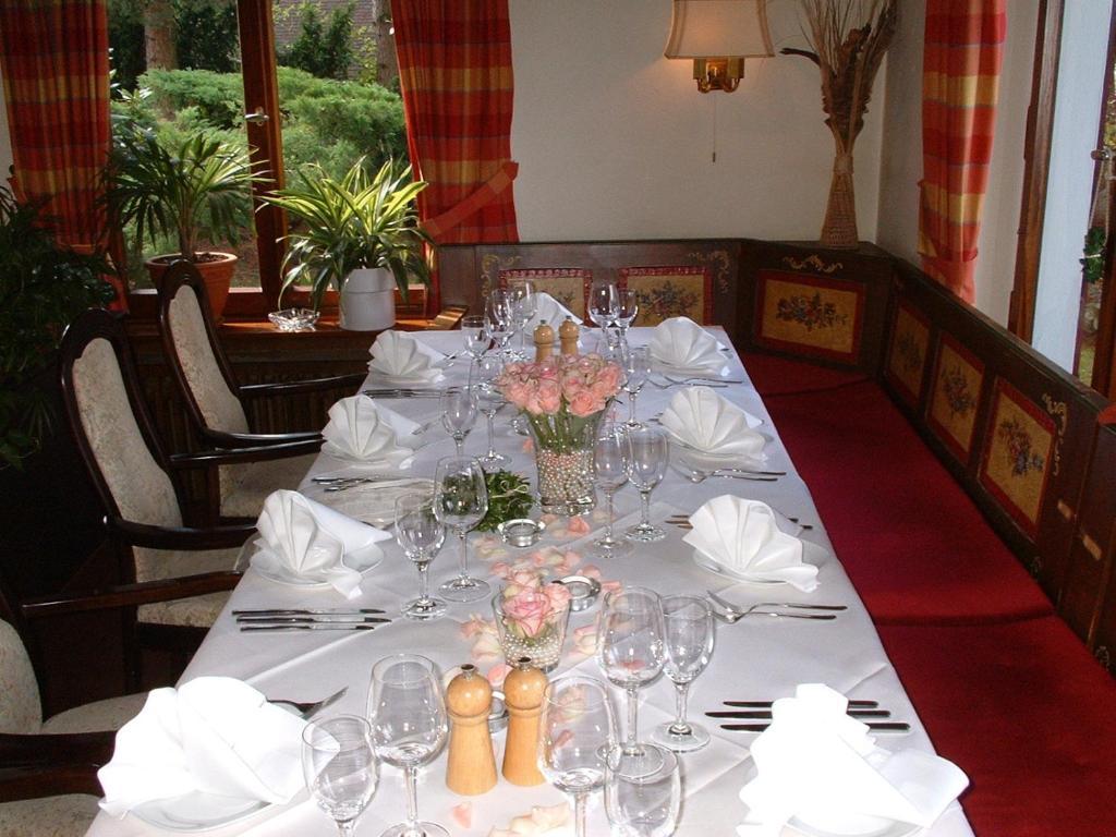 Hotel Schweizer Haus Bielefeld Buitenkant foto