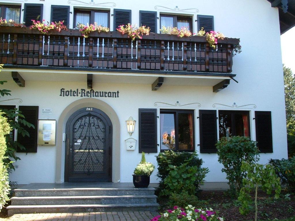 Hotel Schweizer Haus Bielefeld Buitenkant foto
