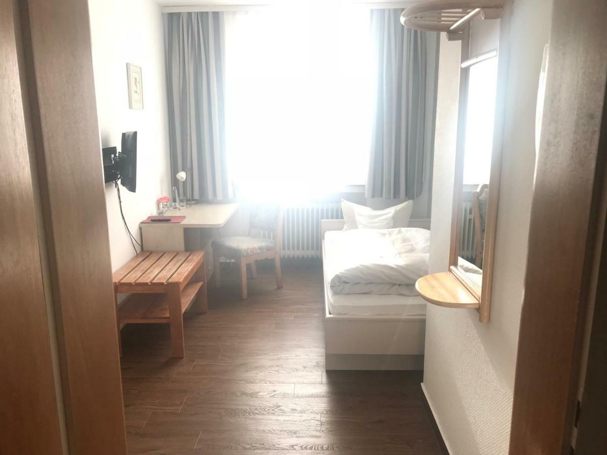 Hotel Schweizer Haus Bielefeld Buitenkant foto